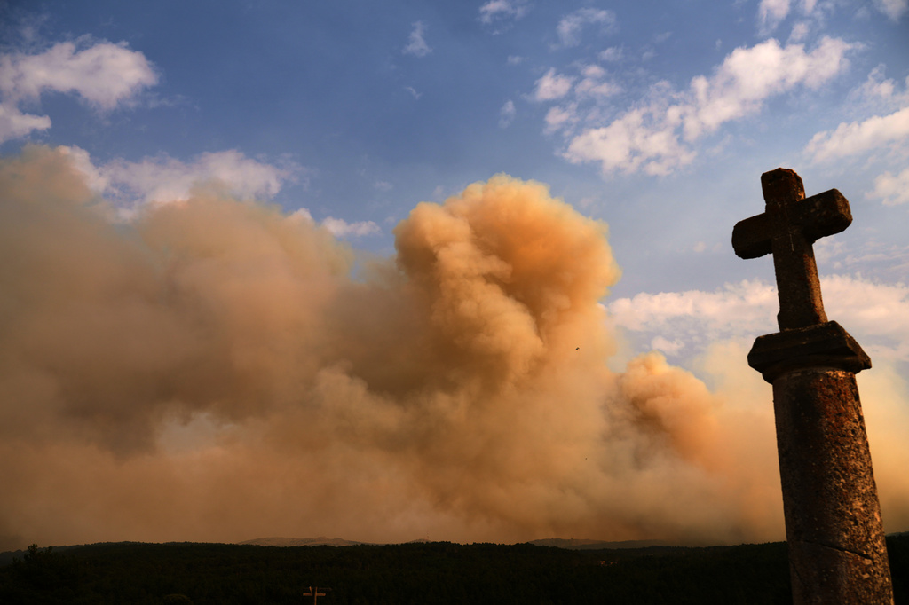 APTOPIX Spain Europe Wildfires