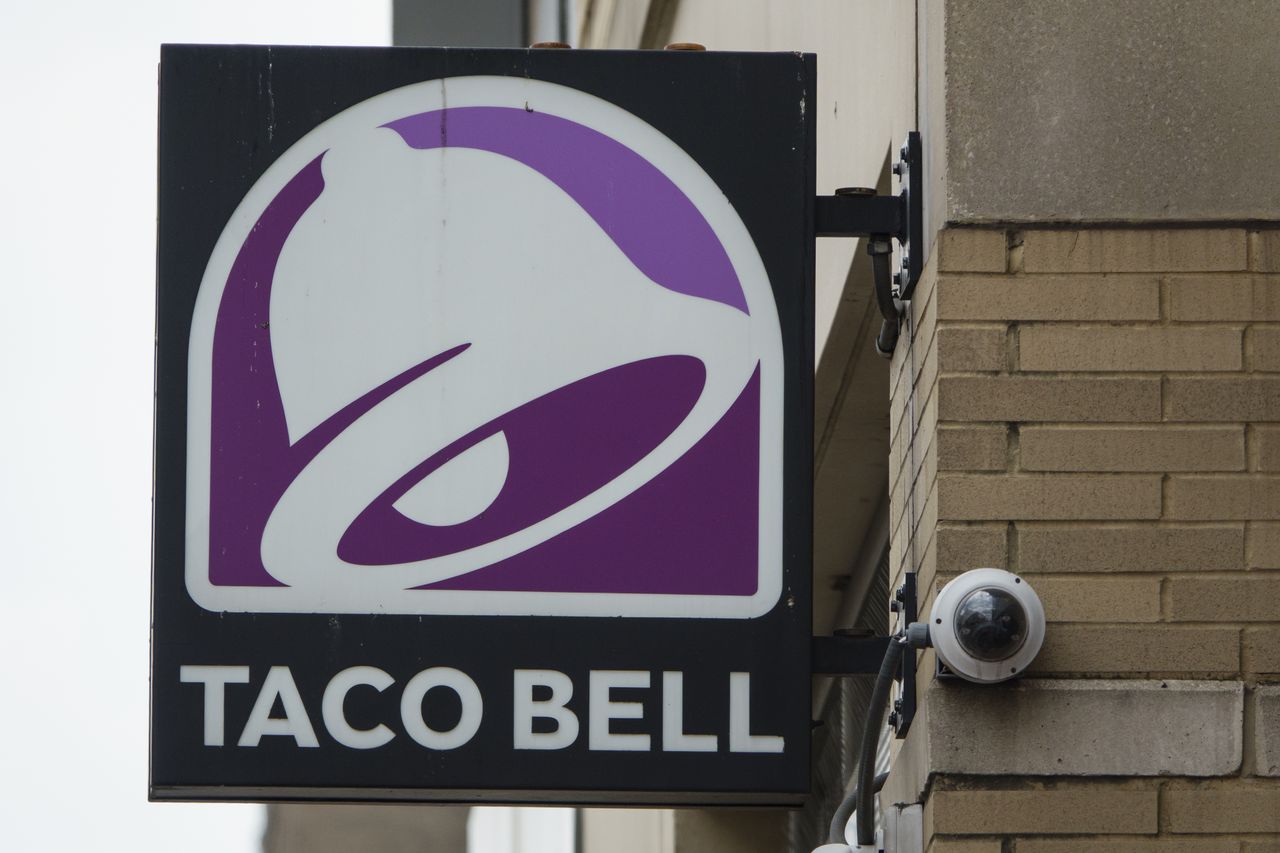 A Taco Bell logo is displayed outside of a restaurant on July 20, 2026 in Washington, DC