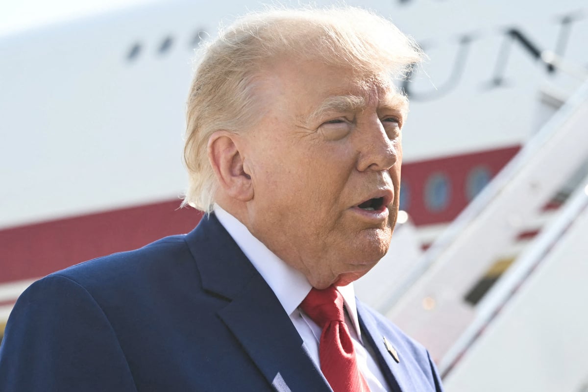 Trump threatens to bomb Iranian bridges and power plants in tit-for-tat attacks
