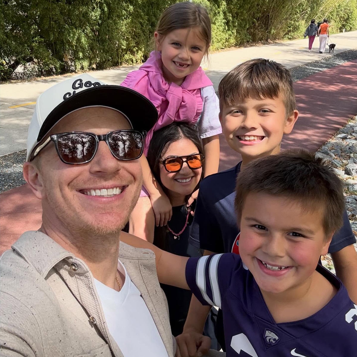Sean Lowe’s son Isaiah, 8, hospitalized amid type 1 diabetes diagnosis