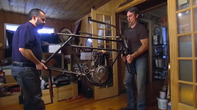 How Much Did American Pickers Pay For A 1959 Cadillac Fleetwood?
