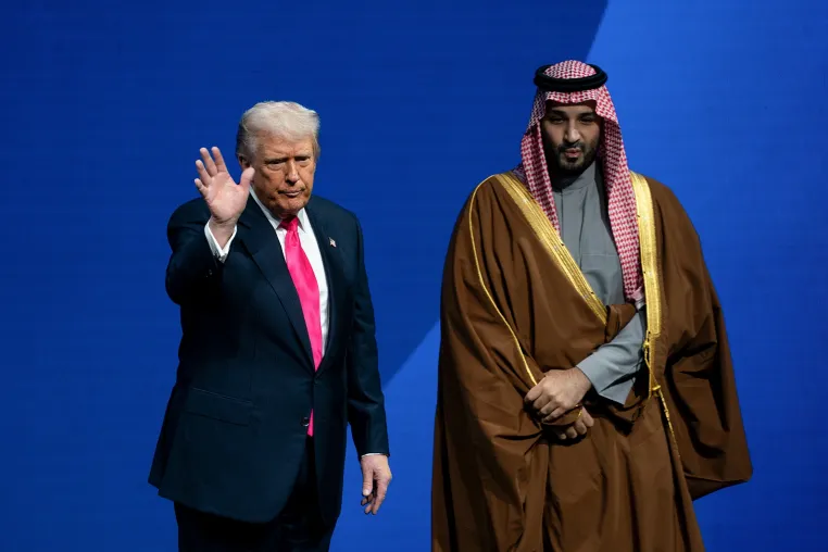 Trump shrugs off proliferation fears, approves new nuclear deal with Saudi Arabia