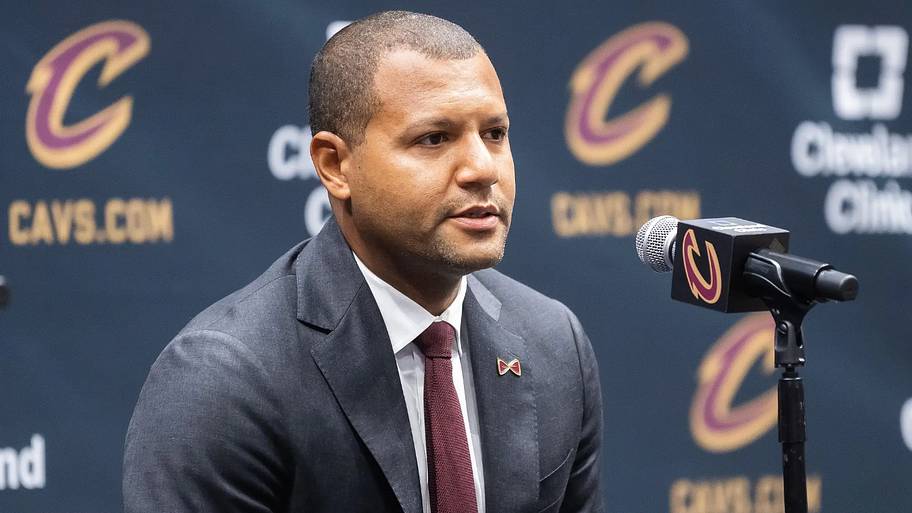 2 moves Koby Altman needs to make to entice LeBron James back to the Cavaliers
