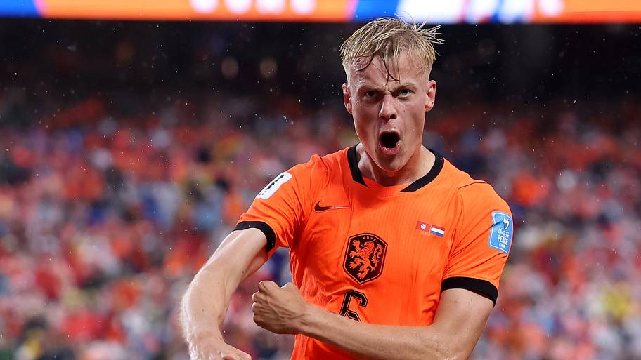 Roberto De Zerbi confirmed what Tottenham fans suspected about Jan Paul van Hecke