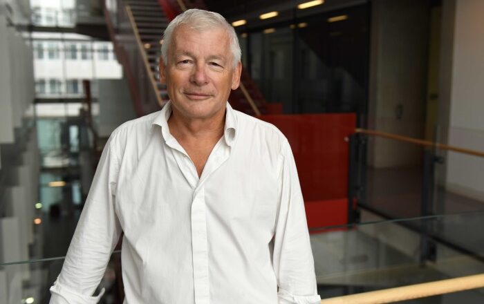 Prof Phil Bennett