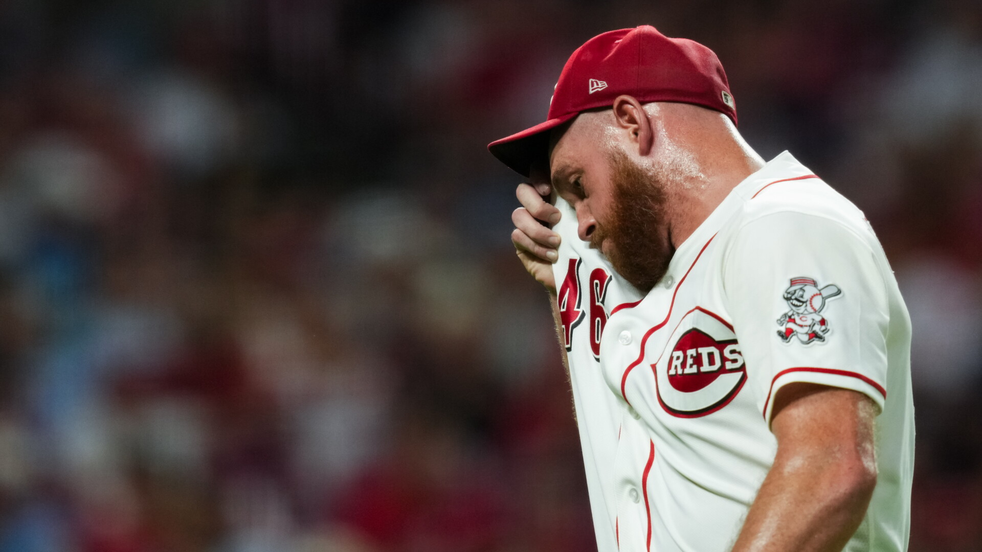 Reds’ Caleb Ferguson apologizes for his outburst toward umpire Bill Miller that went viral