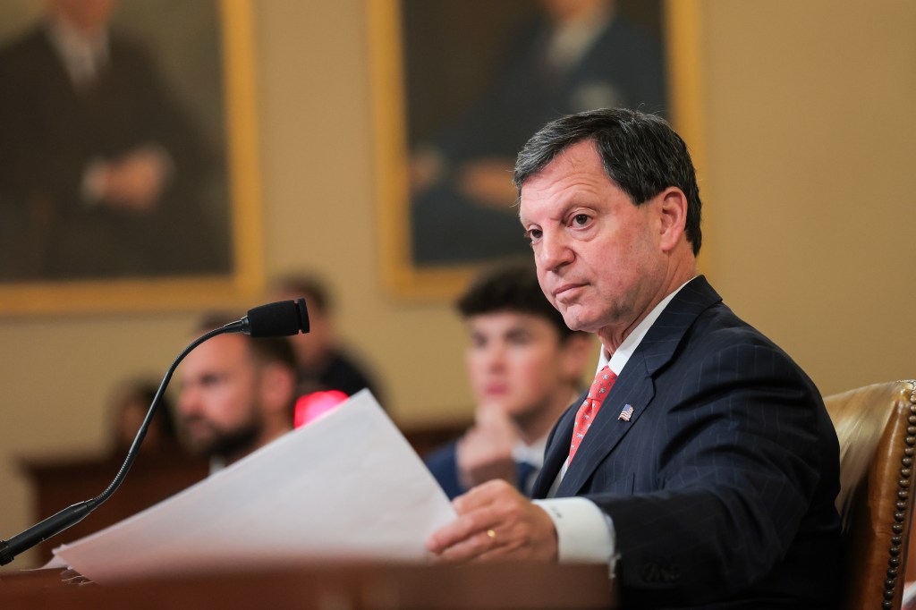 How Frank Bisignano's Social Security email became a political flashpoint