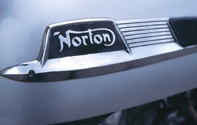 1960 Norton Dominator tank badge