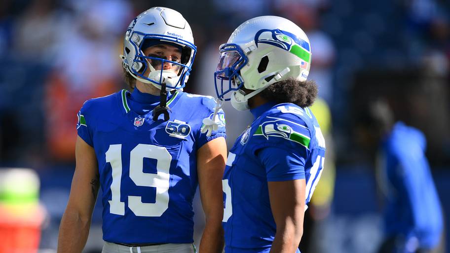 Every Seahawks Player on the Roster Bubble: Who's In, Who's Out