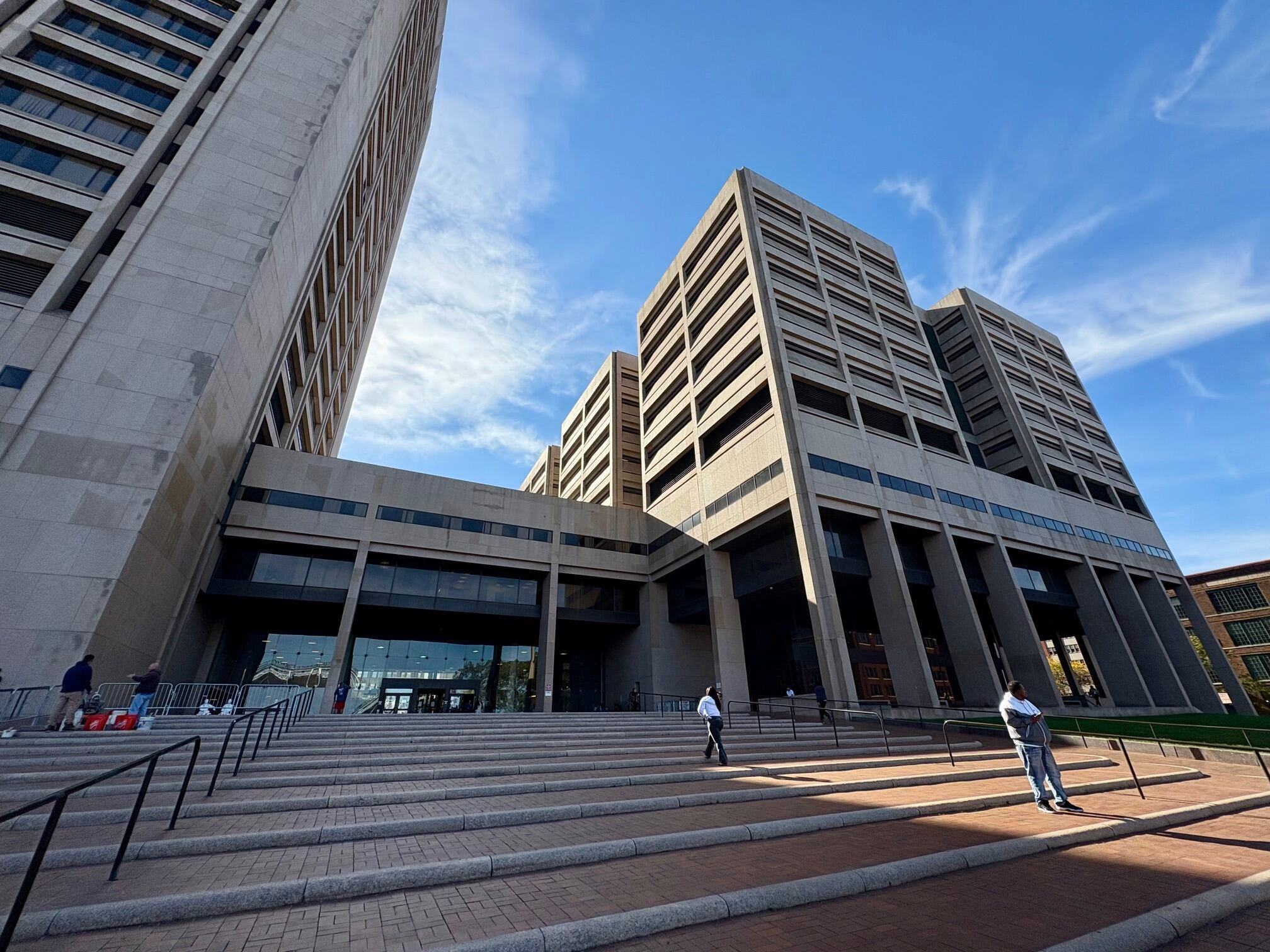 When Ohio prosecutors are convicted, their jobs and law licenses follow separate tracks