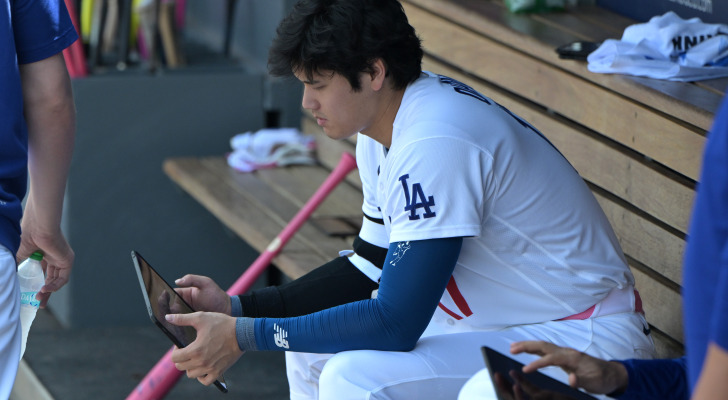 MLB bans AI from the dugout, adjusting rules around iPad usage