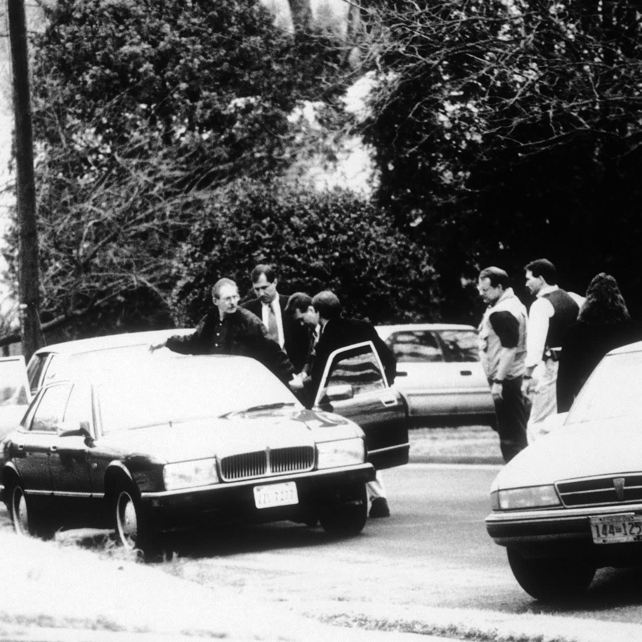 R. James Woolsey, Embattled CIA Director in Clinton Administration, Dies at 84