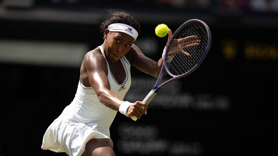 Coco Gauff fell to Karolína Muchová in the semifinals at Wimbledon.