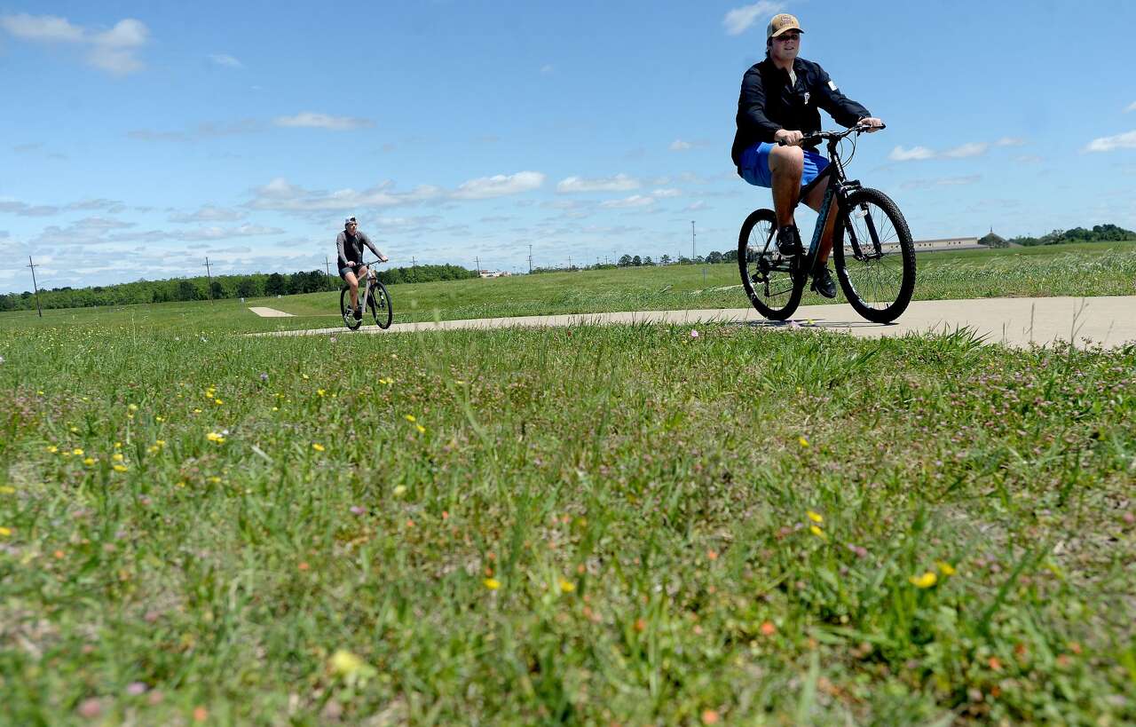 Acadian Ambulance reminds cyclists, scooter riders to wear helmets