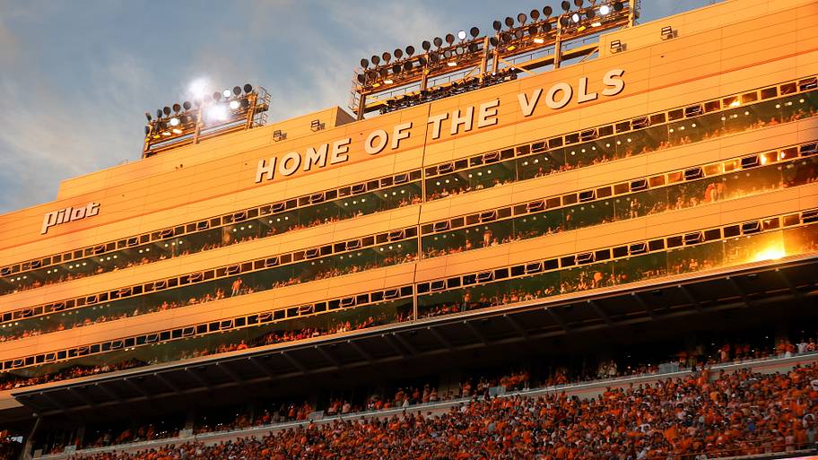 Ranking the top 5 SEC stadiums entering 2026 college football season