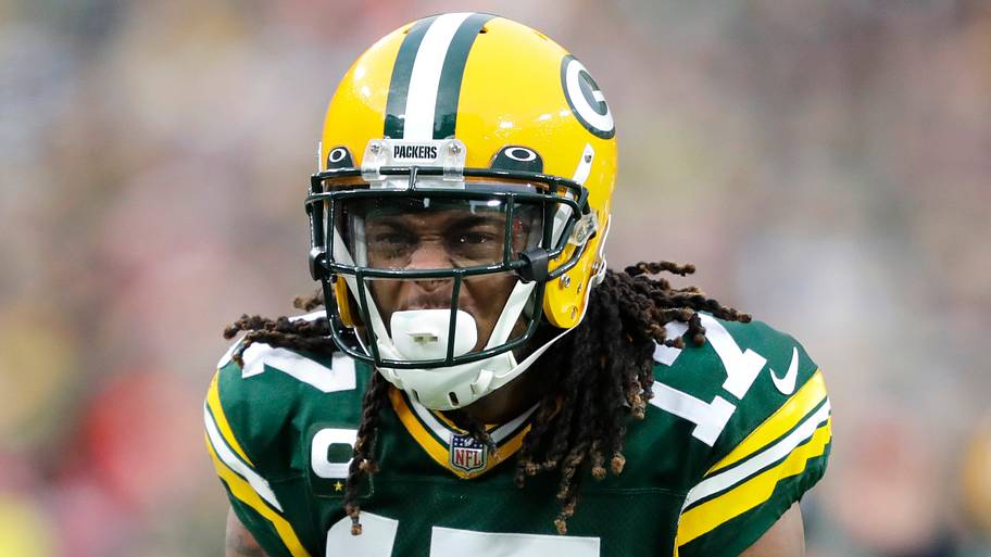 The best Green Bay Packers player to wear No. 17 had to beat out several HOFers