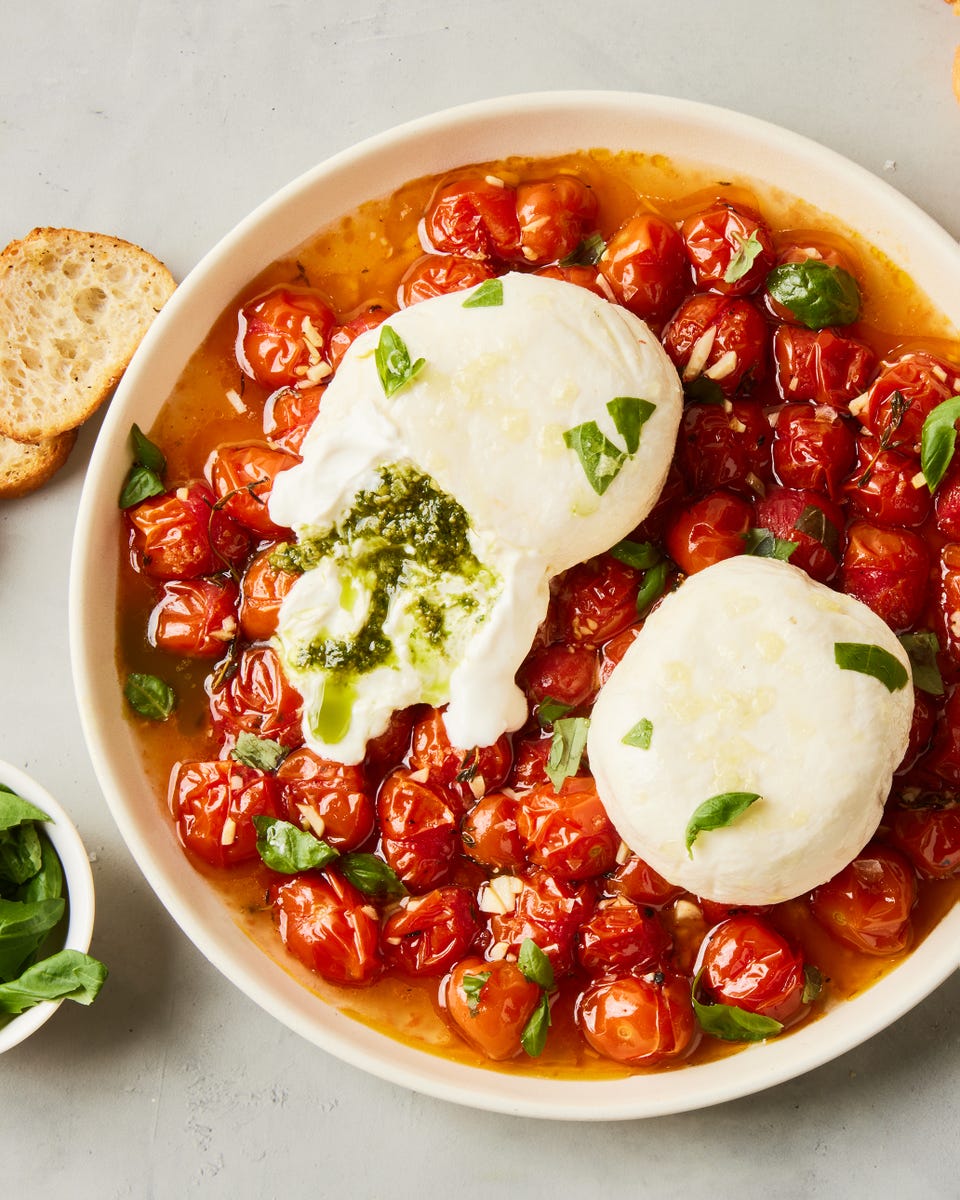 delish120723_pesto-stuffed-burrata-bombs_061_rl_hi-res_vertical.jpg