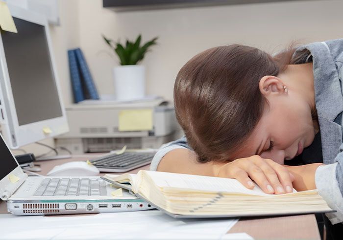 I Started At Noon. Quit At 8:30 PM: 30 People Who Didn’t Give Their New Job A Second Chance