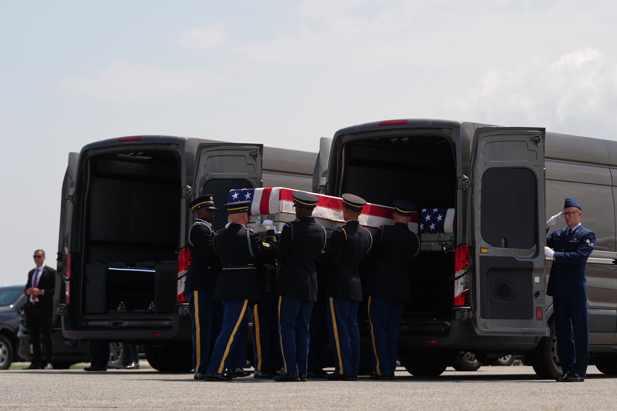 Trump attends transfer of fallen US service members, in photos