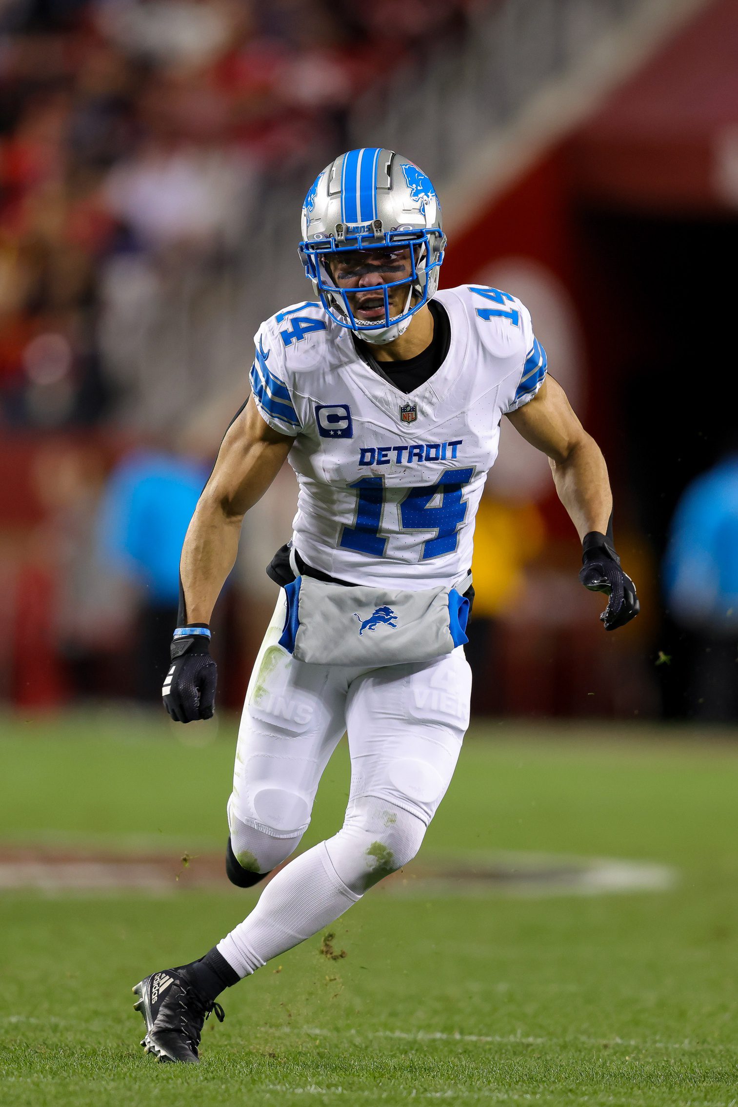 Dec 30, 2024; Santa Clara, California, USA; Detroit Lions wide receiver Amon-Ra St. Brown (14) during the game against the San Francisco 49ers at Levi’s Stadium. Mandatory Credit: Sergio Estrada-Imagn Images