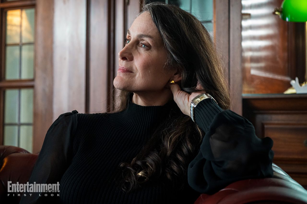 Carrie-Anne Moss in YAGA