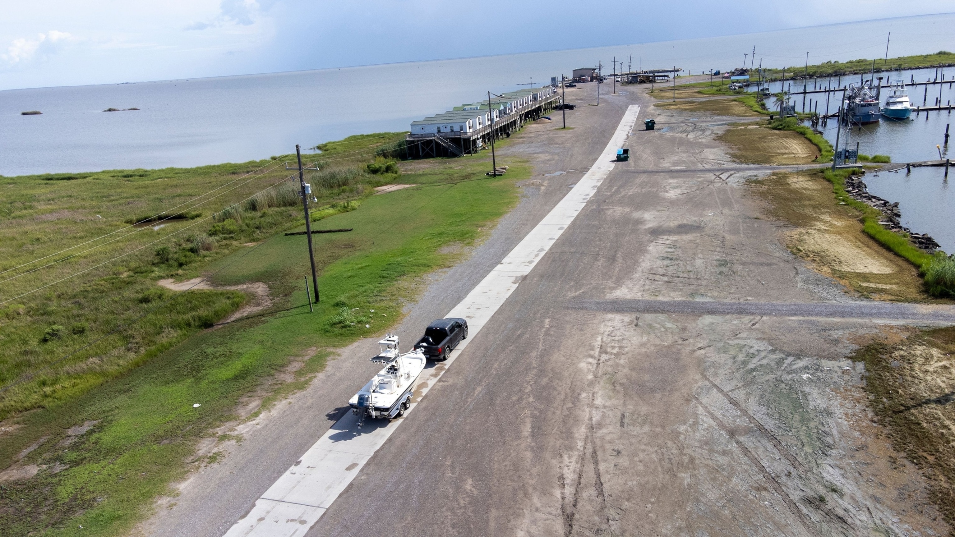 Tropical Storm Bertha losing steam, but remains a threat to the Gulf Coast