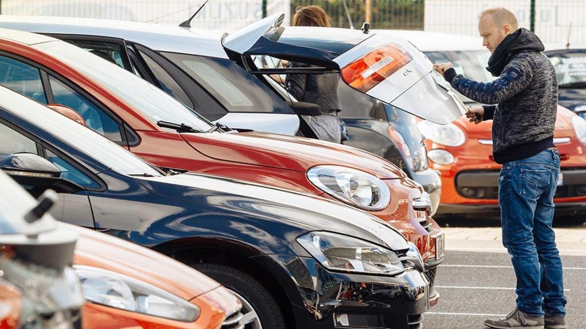 Thinking about buying a used car? These 5 models deserve extra caution