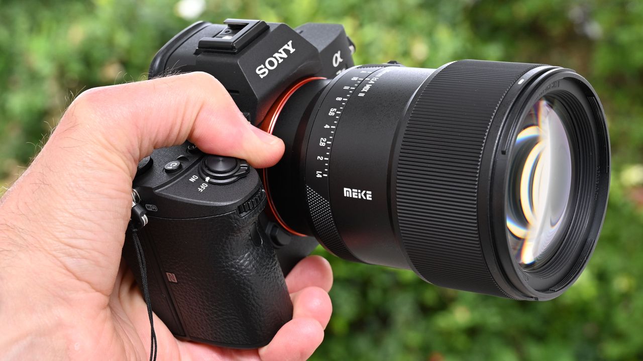 Meike 85mm f/1.4 Mix II review: wait ages for an updated, upgraded Meike 85mm prime and then two come along almost at once. This one’s the best
