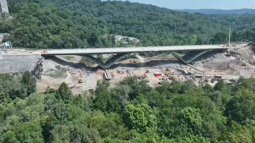 Parkway East expected to reopen by the middle of next week with replacement of Commercial Street Bridge