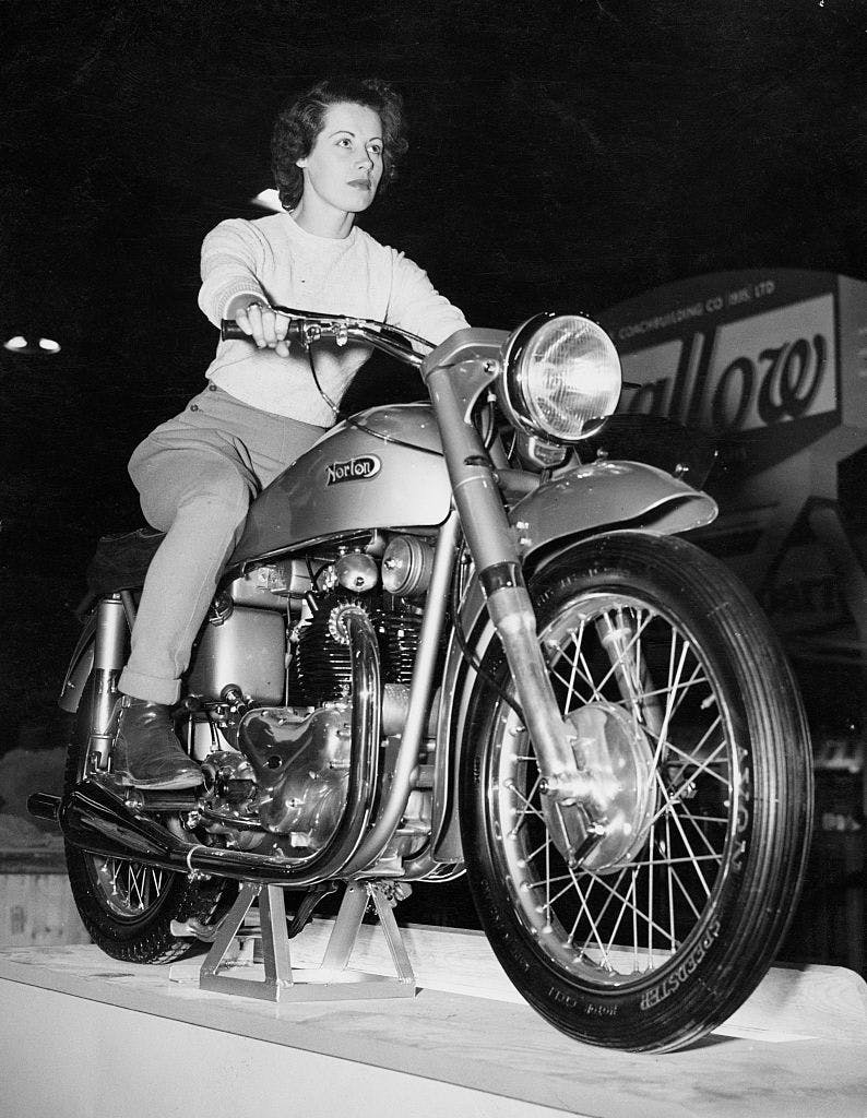 Norton Dominator display