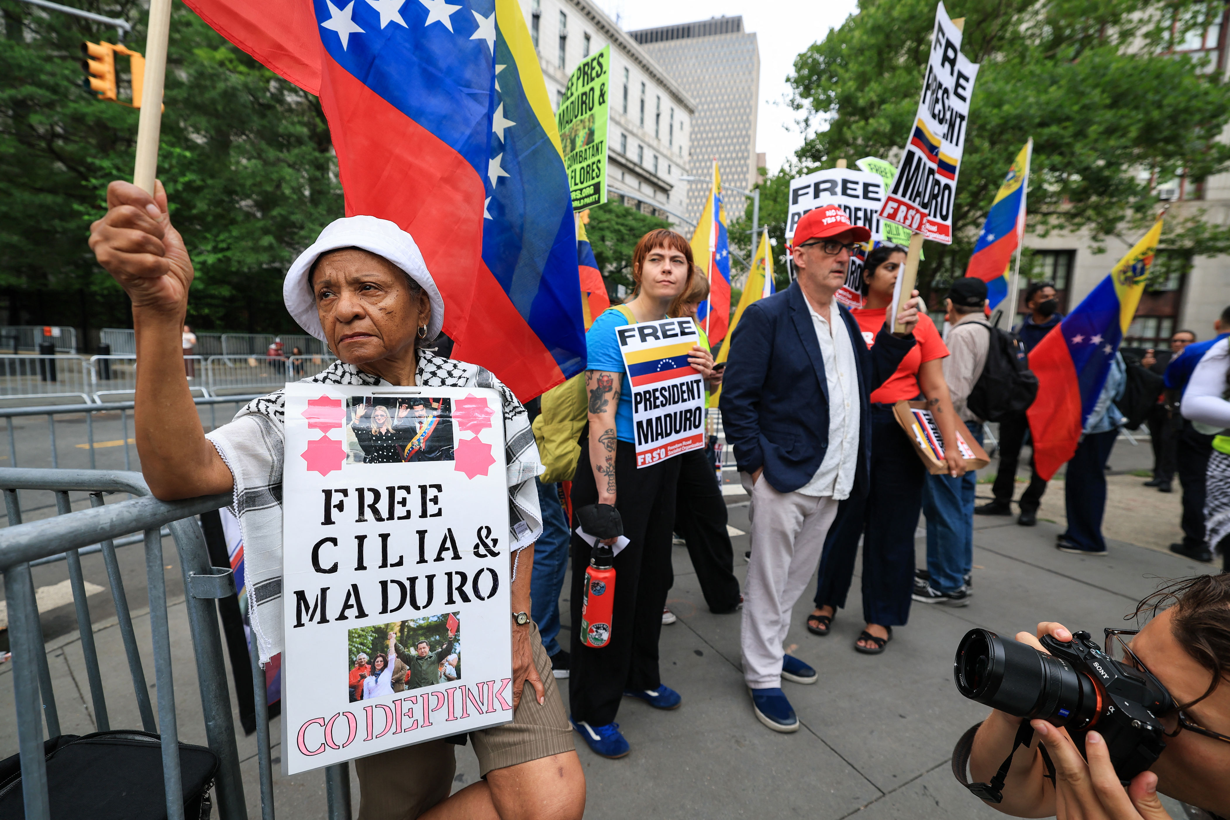 US judge sets 2027 trial date for Venezuela’s Maduro and wife
