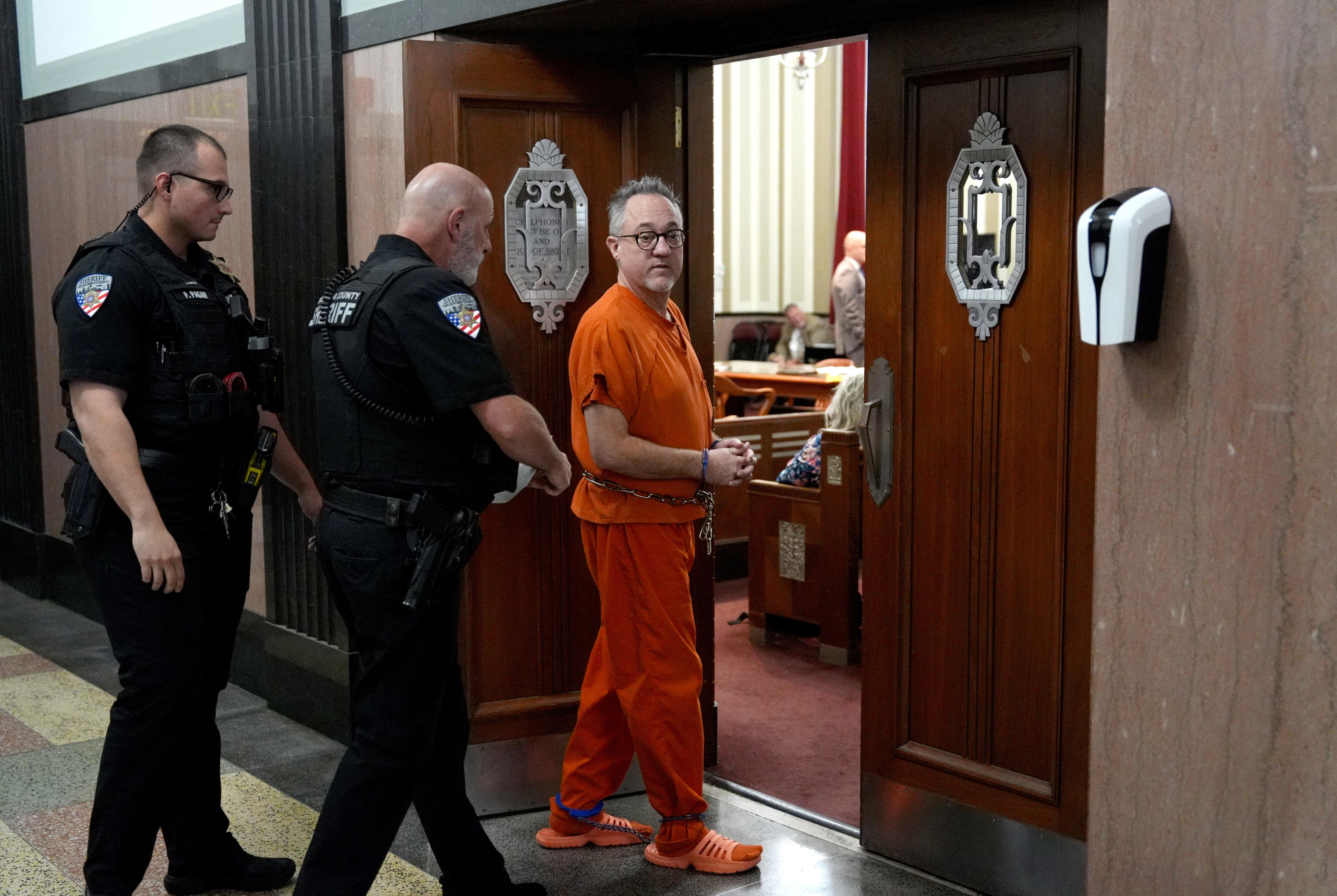 Restaurateur Brent Swadley to be sentenced unless new lawsuit causes delay