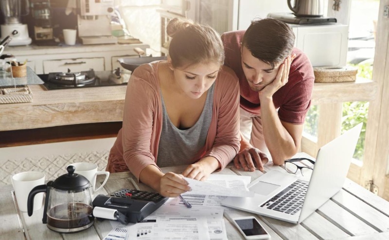 These Quiet Money Habits Could Be Hurting Your Finances More Than You Realize