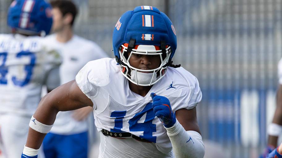 One Gators freshman who has stood out to Myles Graham on defense