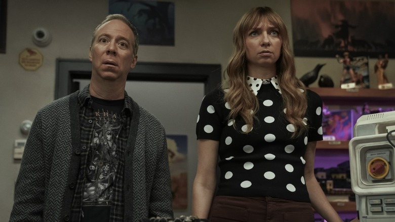 Stuart and Denise standing behind counter in Stuart Fails to Save the Universe
