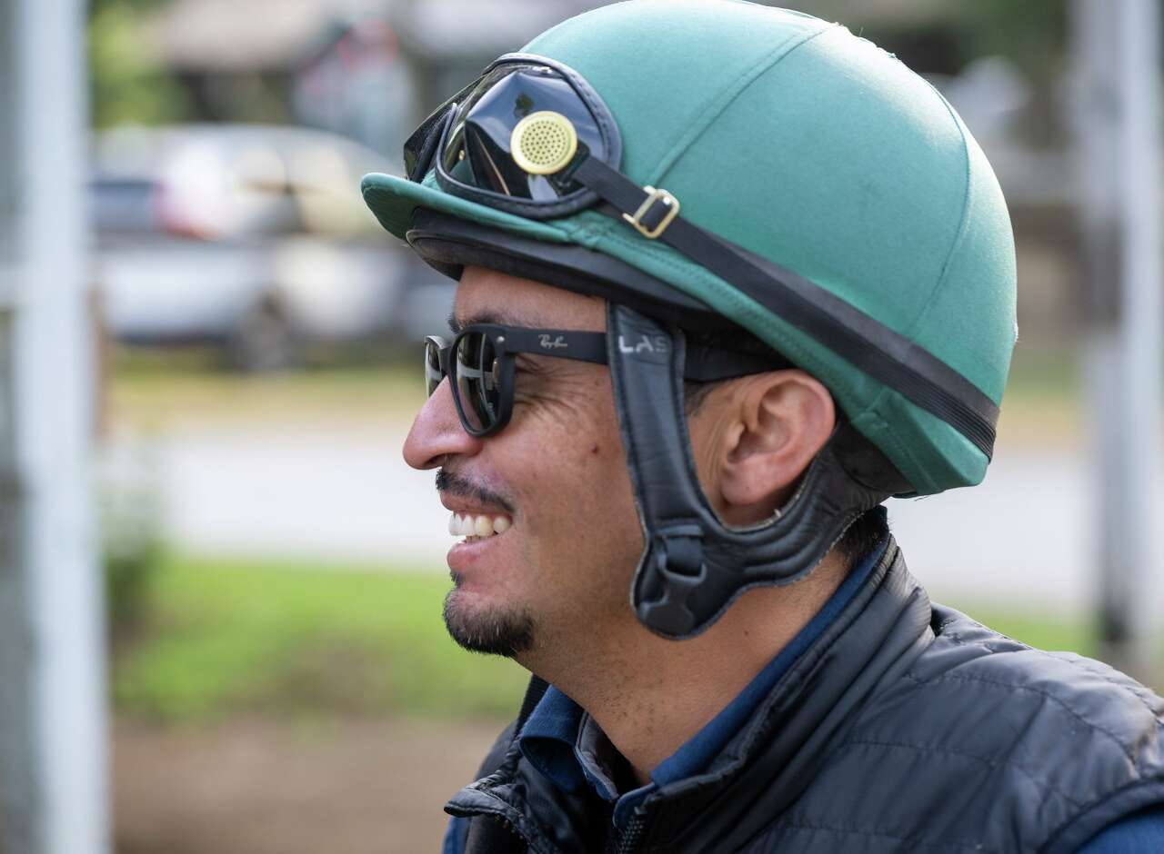 Horacio De Paz emerges as surprise contender in Saratoga trainer race