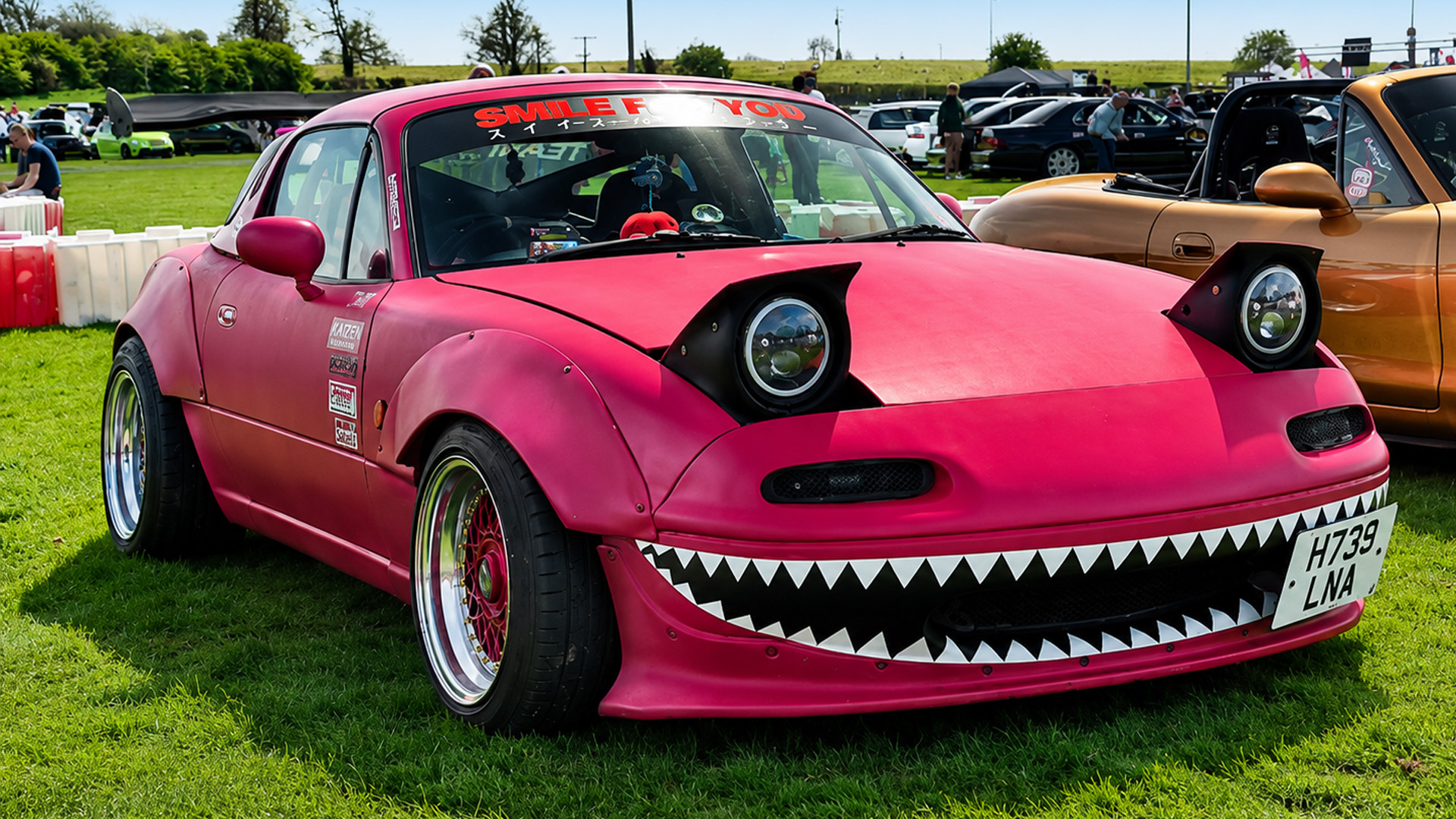 Mazda MX-5 Miata mods that stand out at track show