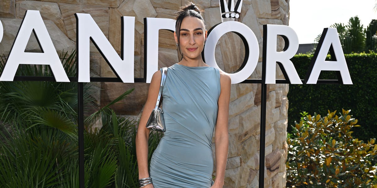 Former ‘Love Island’ Winner Reveals She’s Pregnant