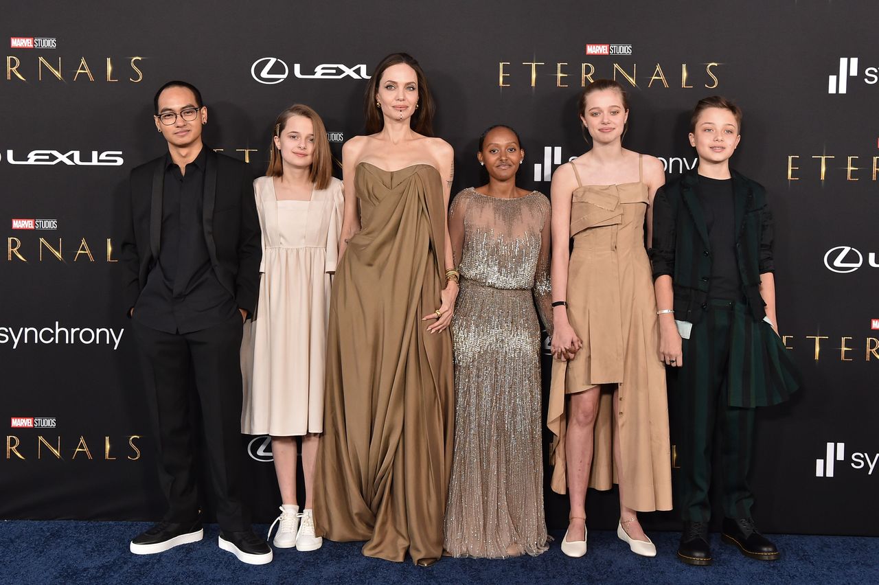 Maddox Jolie-Pitt, Vivienne Jolie-Pitt, Angelina Jolie, Knox Jolie-Pitt, Shiloh Jolie-Pitt, and Zahara Jolie-Pitt attend the Los Angeles premiere of 'Eternals' on October 18, 2021 in Los Angeles, California.