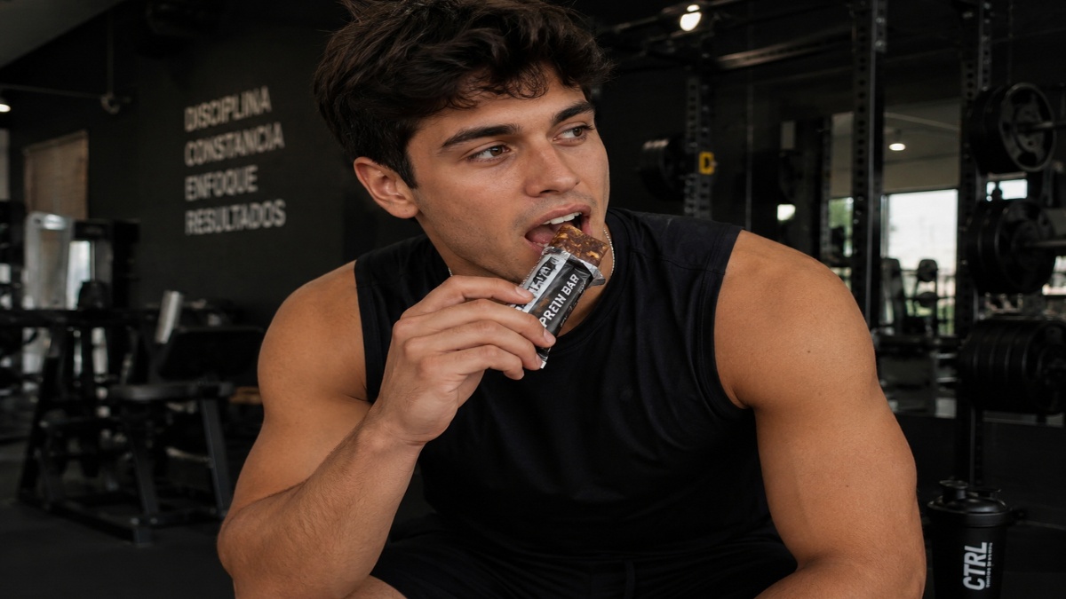 Are Protein Bars Really Healthy? The Hidden Downsides You Should Know Before Your Next Snack