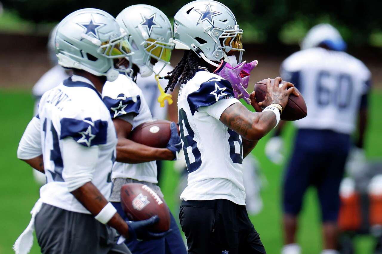Dallas Cowboys pre-training camp roster projection: Notable cuts, darkhorse candidates and more