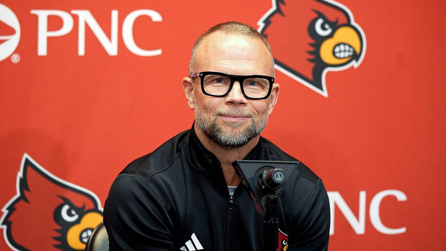 Louisville basketball inching closer to getting crucial visit with key 5-star guard