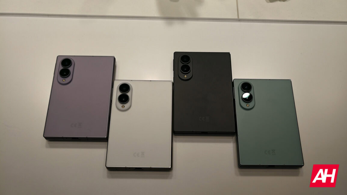 Samsung Galaxy Z Fold 8 AH 21
