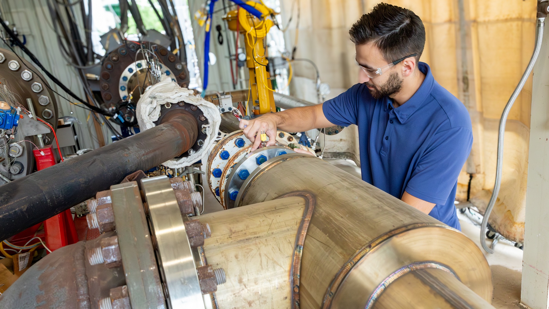 US hypersonic test lab recreates 1,400°F flight conditions for engine testing