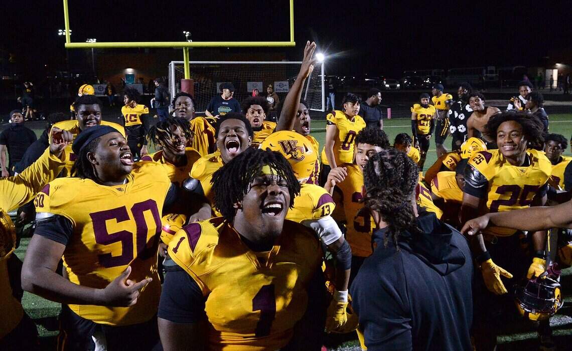 Which 11 NC high school football teams are ranked nationally in preseason?