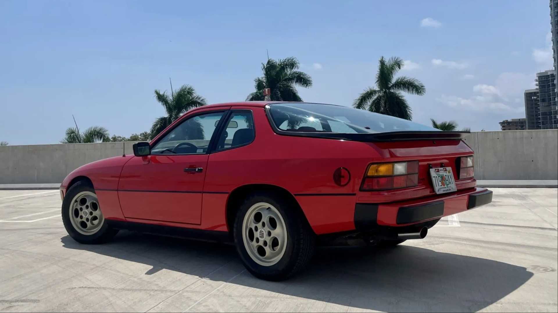 924 rear