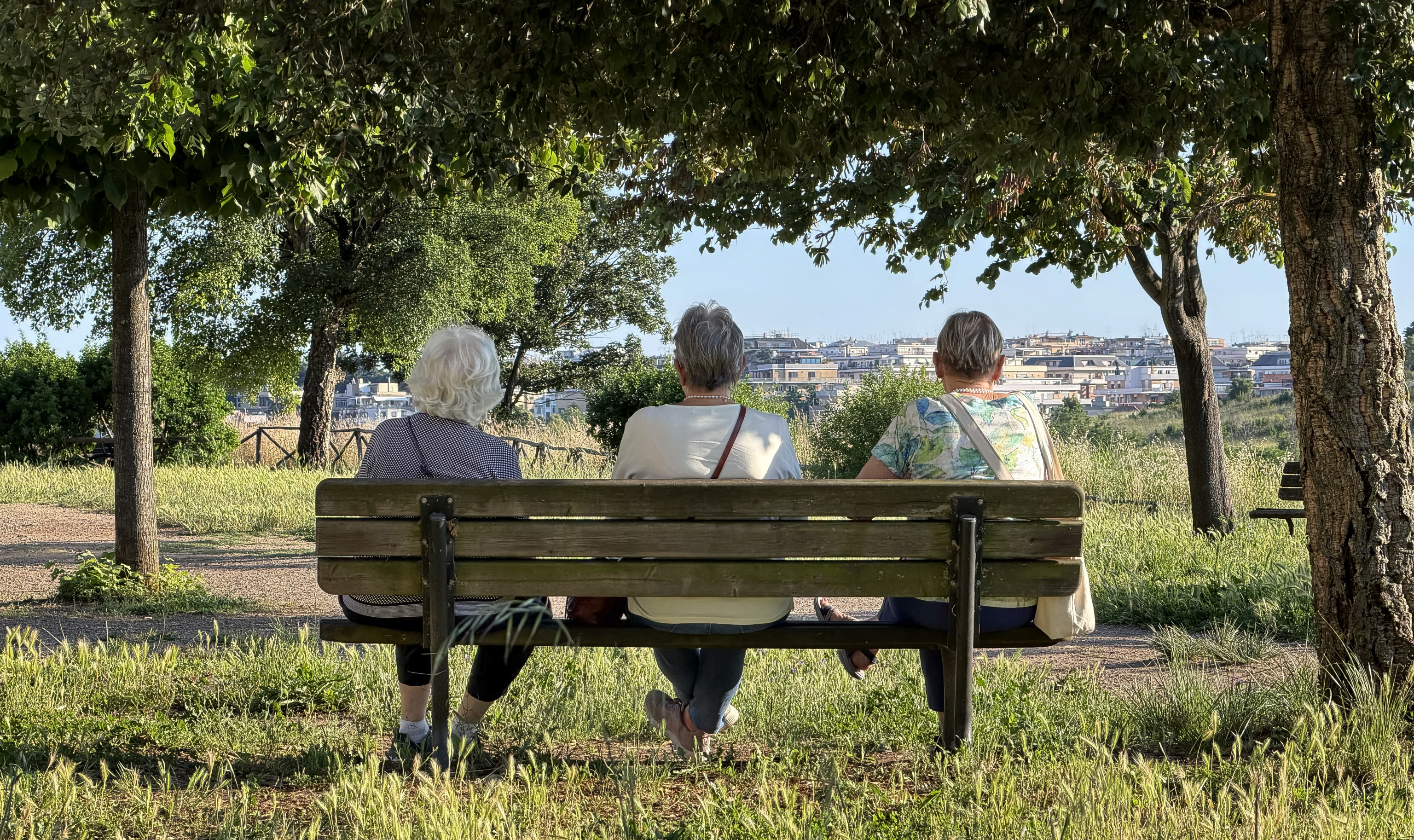 New pensions 30% lower for women than men in first half of 2026 - INPS