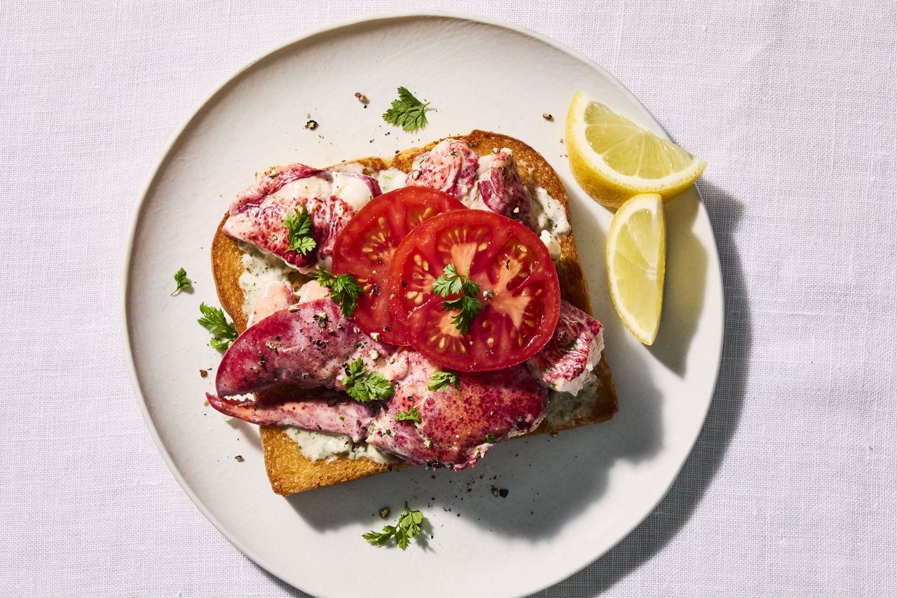 Jeremiah Towerâs Lobster Sandwich