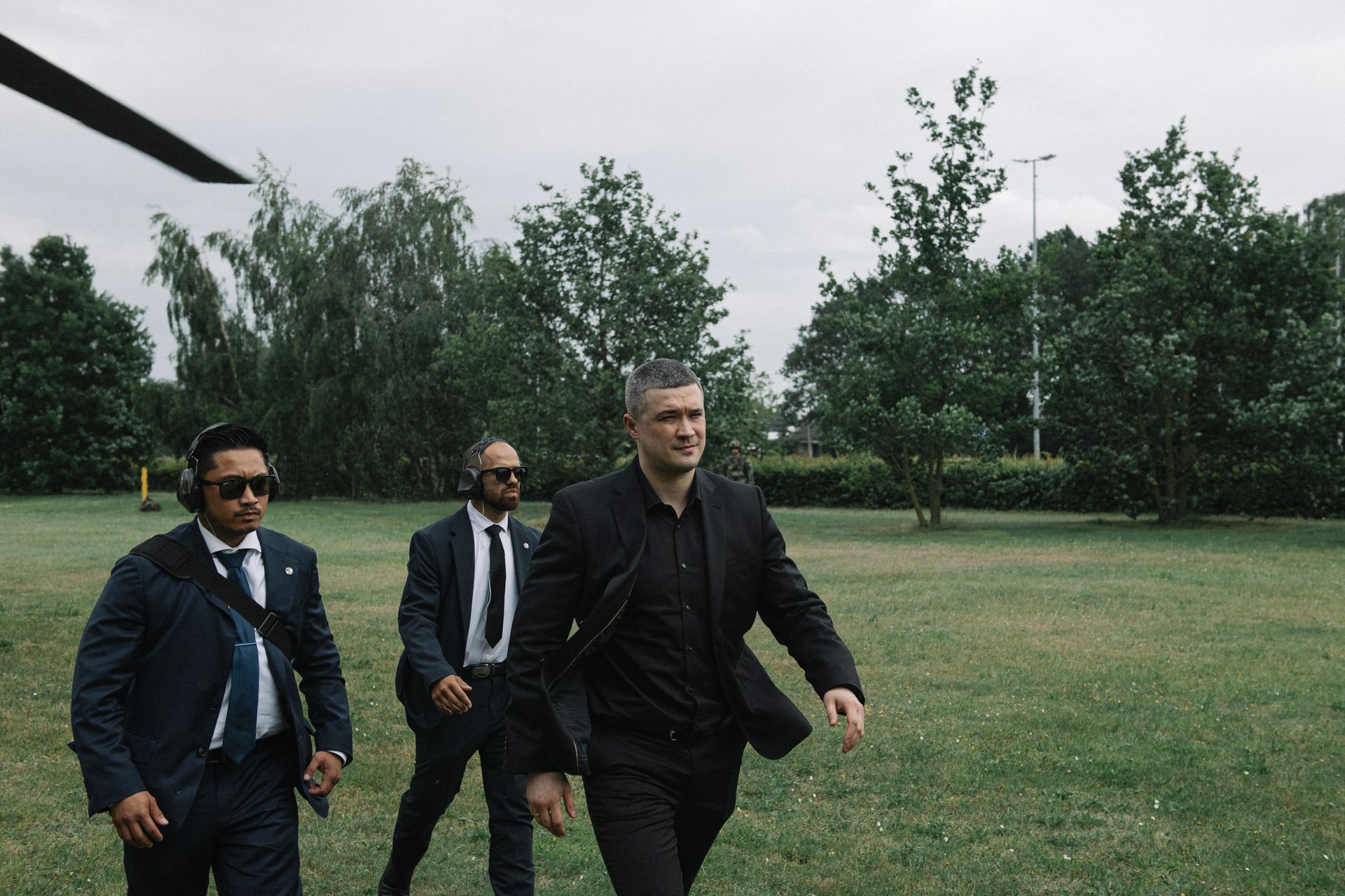 Fedorov's approval rating soars by 30% amid protests, surpasses Zelensky's, poll shows