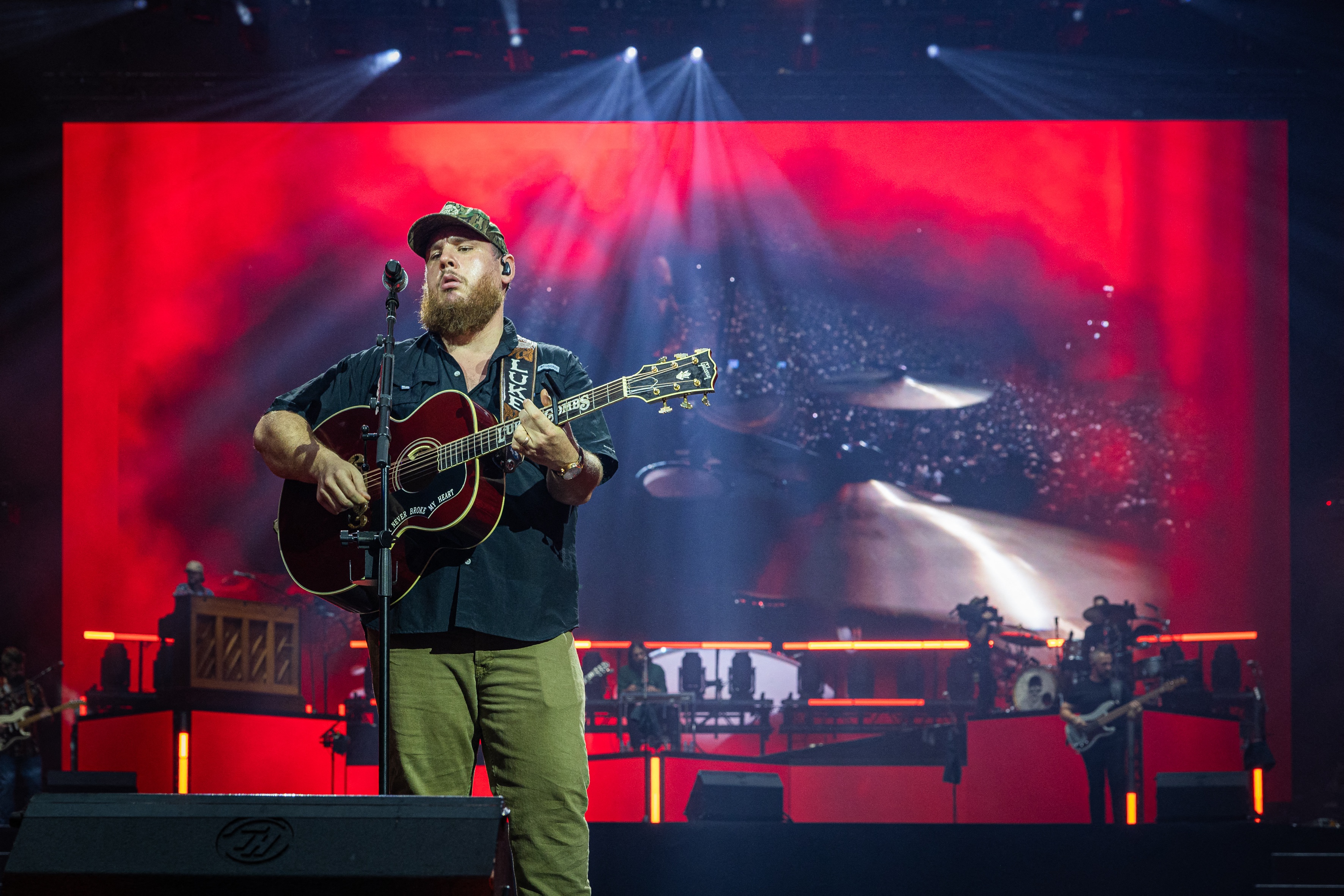 Luke Combs brings two massive Murrayfield nights to Edinburgh this weekend